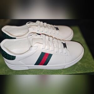 Gucci Ace Sneakers Size 10 Mens New
